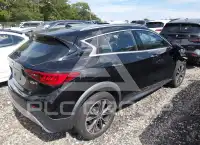 2018 Infinity QX30 photo
