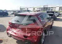 2018 Infinity QX30 photo