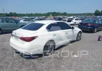 2018 Infinity Q50 photo