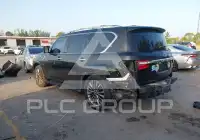 2018 Infinity QX80 photo