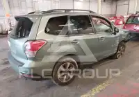 2018 Subaru Forester photo