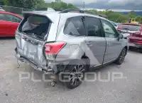 2018 Subaru Forester фото