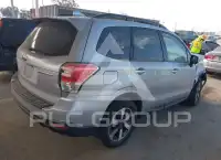 2018 Subaru Forester photo