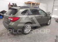 2018 Subaru Outback photo