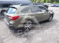 2018 Subaru Outback photo