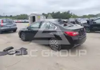 2018 Subaru Legacy photo