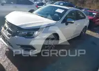 2018 Subaru Legacy photo