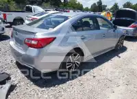 2018 Subaru Legacy photo