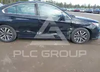 2018 Subaru Legacy photo