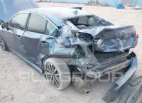 2018 Subaru Legacy photo