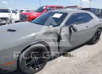 2018 Dodge CHALLENGER фото