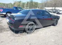 2018 Dodge CHALLENGER photo