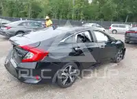 2018 Honda CIVIC фото