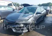 2018 Honda CIVIC фото