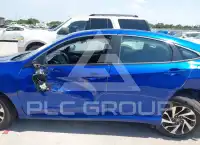 2018 Honda CIVIC фото