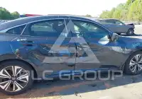 2018 Honda CIVIC photo