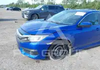 2018 Honda CIVIC фото
