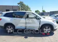 2018 Honda PILOT photo