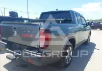 2018 Honda RIDGELINE фото