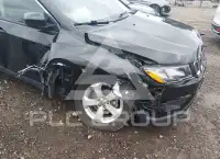 2018 Jeep COMPASS photo