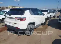 2018 Jeep COMPASS photo