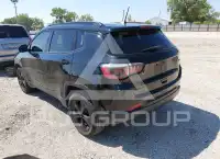 2018 Jeep COMPASS photo