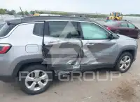 2018 Jeep COMPASS фото