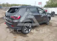 2018 Jeep COMPASS фото