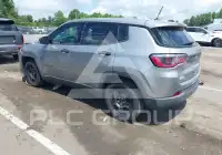 2018 Jeep COMPASS фото
