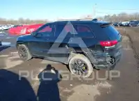 2018 Jeep Grand Cherokee фото