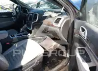 2018 Jeep Grand Cherokee фото
