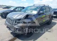 2018 Jeep Grand Cherokee фото