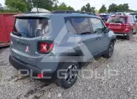 2018 Jeep Renegade photo