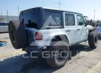 2018 Jeep WRANGLER фото