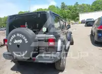 2018 Jeep WRANGLER фото