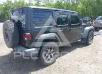 2018 Jeep WRANGLER фото