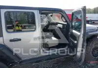 2018 Jeep WRANGLER фото