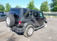 2018 Jeep WRANGLER фото