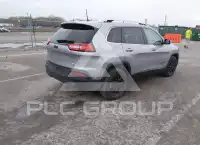 2018 Jeep CHEROKEE фото