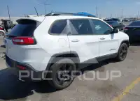 2018 Jeep CHEROKEE фото
