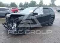 2018 Jeep CHEROKEE фото