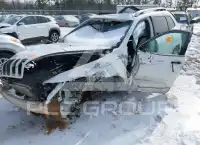 2018 Jeep CHEROKEE photo
