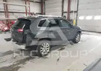 2018 Jeep CHEROKEE photo