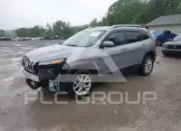 2018 Jeep CHEROKEE photo