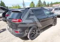 2018 Jeep CHEROKEE photo