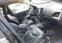 2018 Jeep CHEROKEE photo