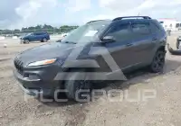 2018 Jeep CHEROKEE photo