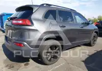 2018 Jeep CHEROKEE фото