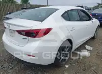 2018 Mazda 3 фото