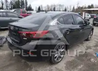 2018 Mazda 3 photo